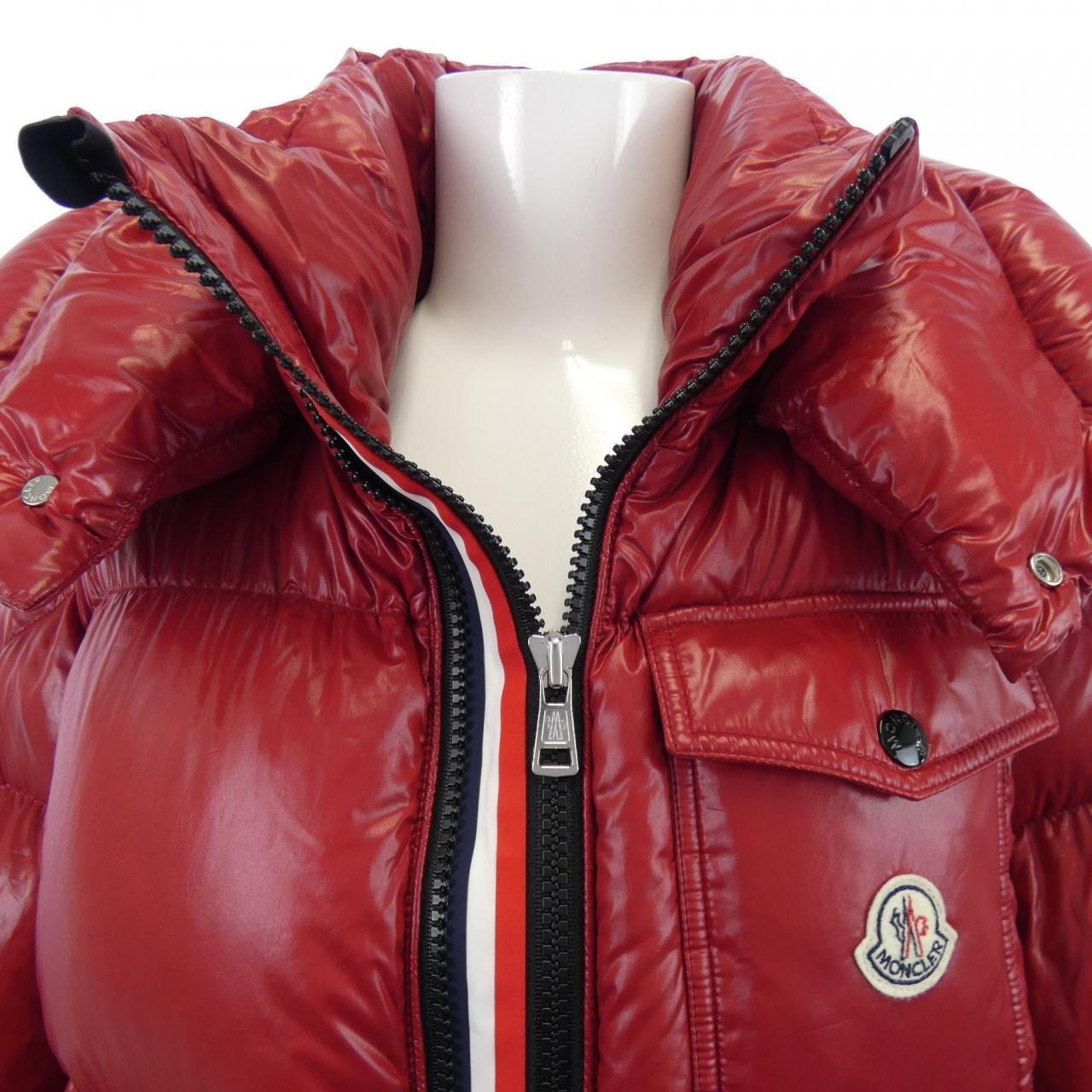 モンクレール MONCLER MONTBELIARD ダウンジャケット