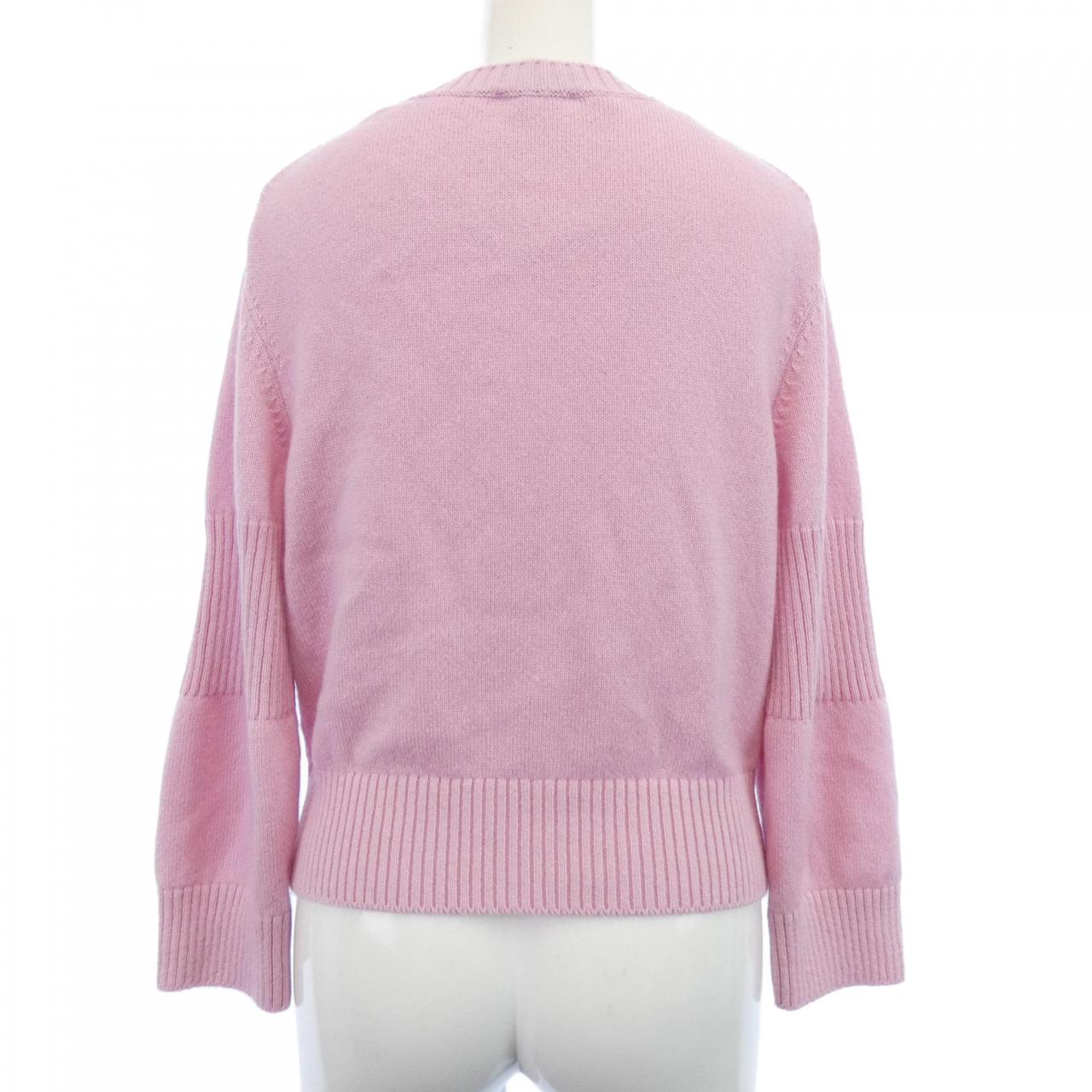 シャネル CHANEL ターンロック P77867K11243 カーディガン