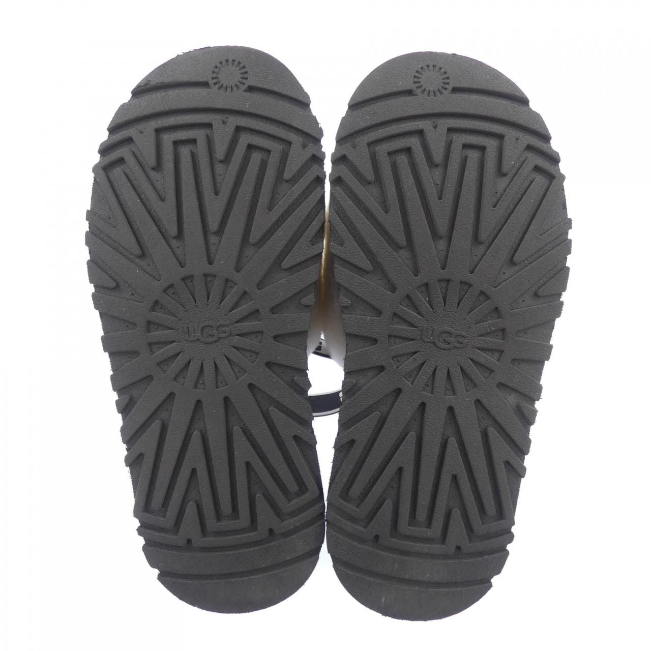 アグ UGG サンダル
