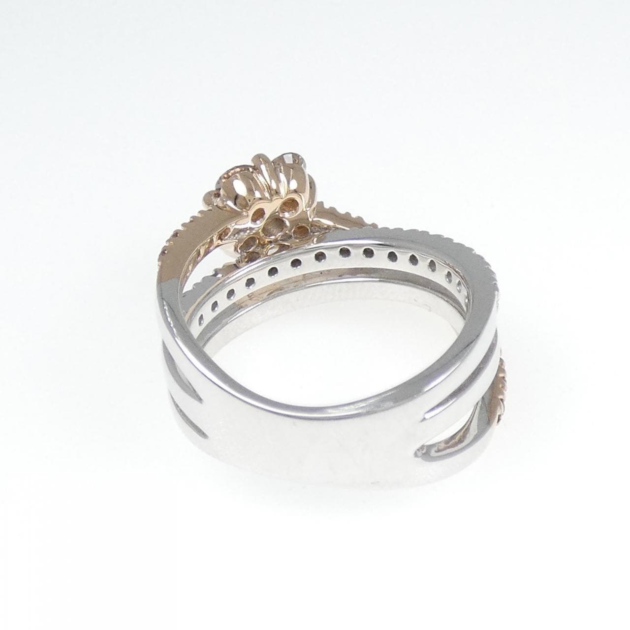ポンテヴェキオ フラワー ダイヤモンド リング 0.65CT