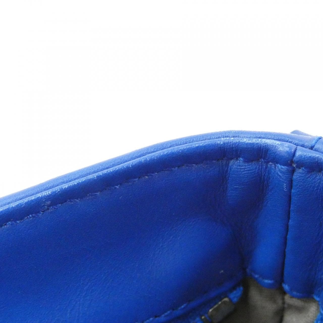 ボッテガヴェネタ 276357 V465C ショルダーバッグ