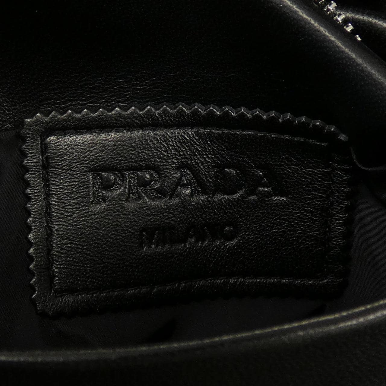 プラダ PRADA トライアングルロゴ UPW280 SOOO 038 レザージャケット