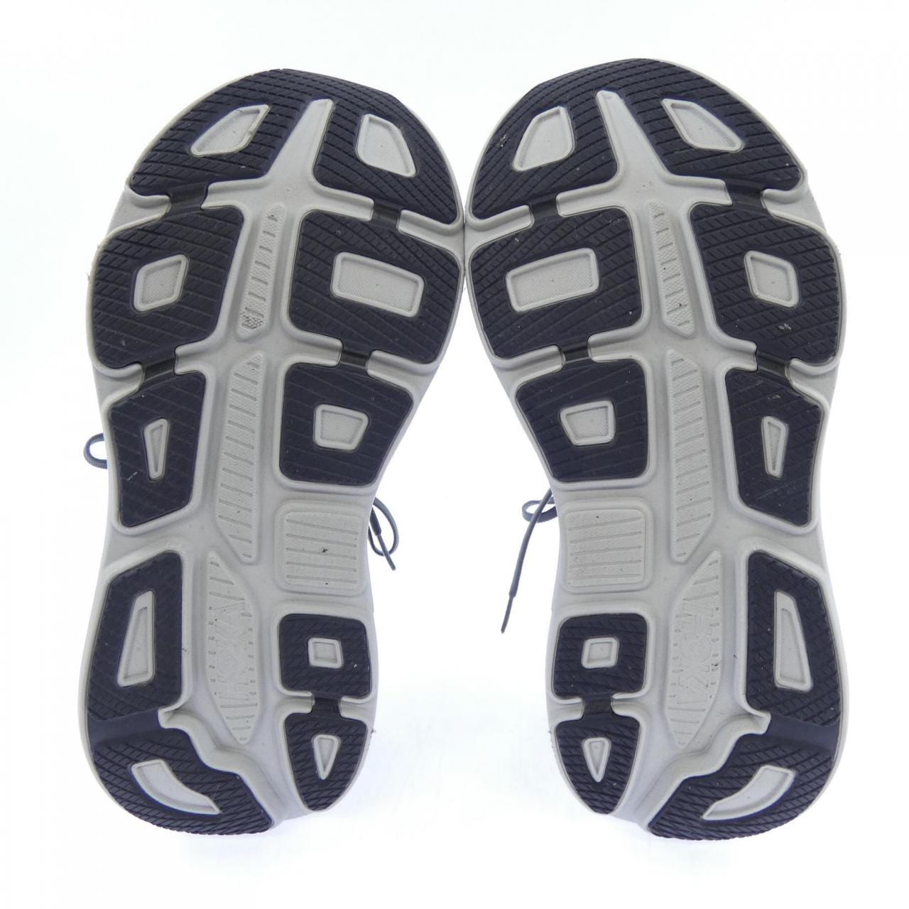 ホカオネオネ HOKA ONE ONE スニーカー