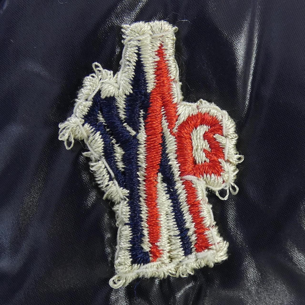 モンクレール MONCLER 40342/70 BUFFALO ダウンジャケット