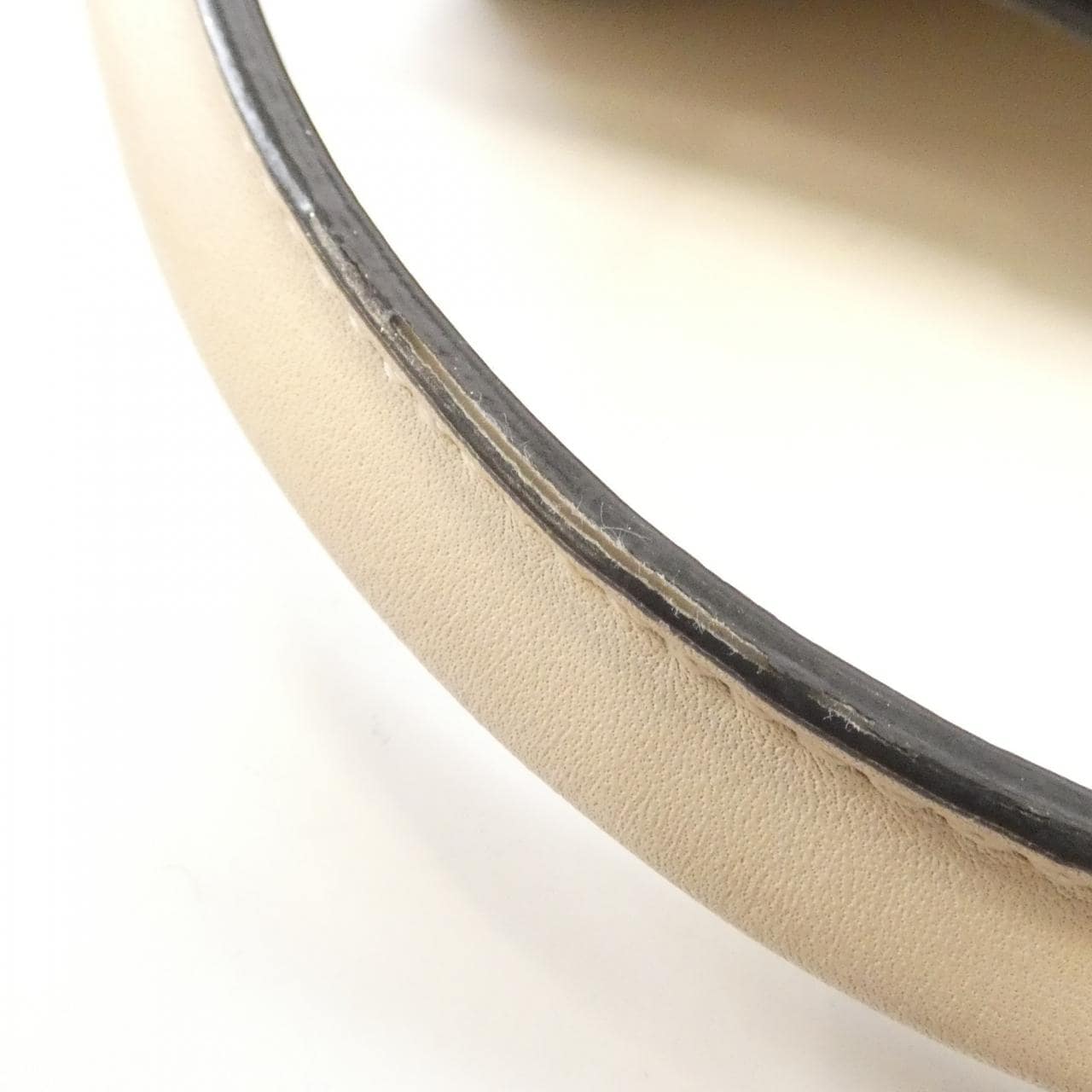 フェンディ ピーカブー エッセンシャリー 8BN302 SMQ バッグ