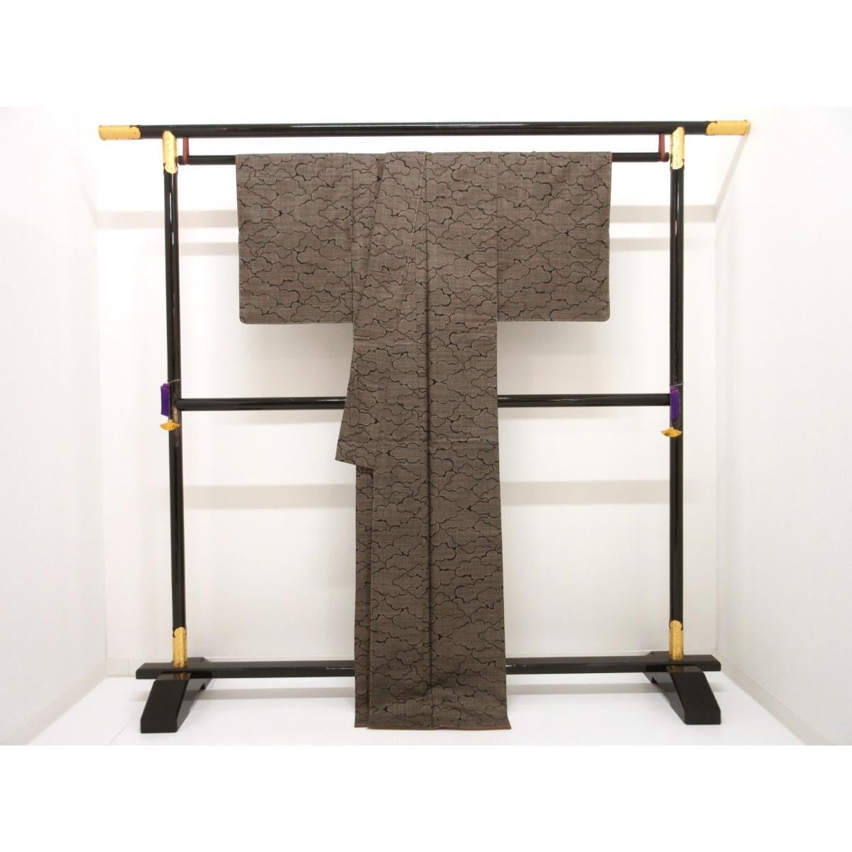 【未使用品】紬　【大島紬】七マルキ　裄丈Ｓ寸