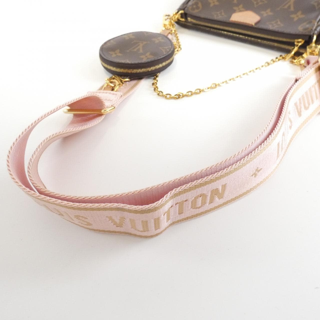 ルイヴィトン モノグラム ミュルティ ポシェット アクセソワール M44840 ショルダーバッグ