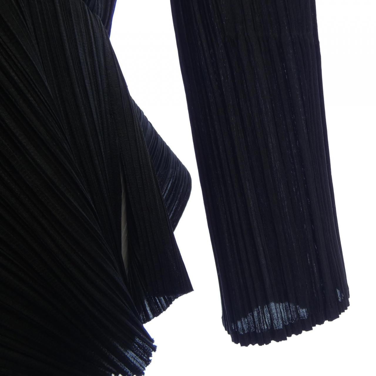 プリーツプリーズ PLEATS PLEASE カーディガン