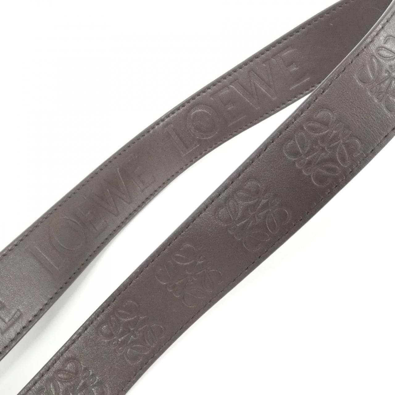 ロエベ パファー フラメンコ クラッチ A411FC1X67 バッグ