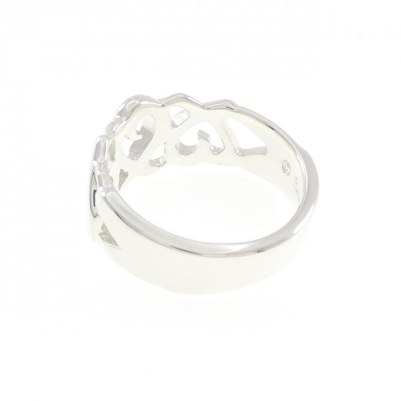 ティファニー トリプルラビングハート リング