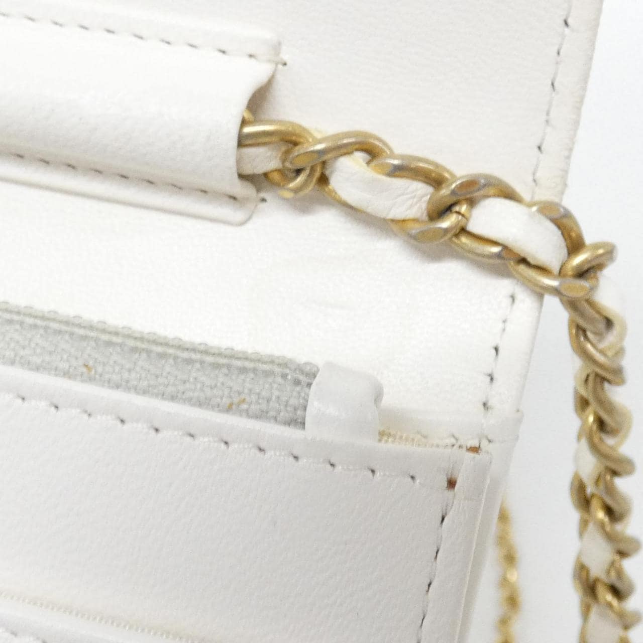 シャネル AP1814 チェーンウォレット