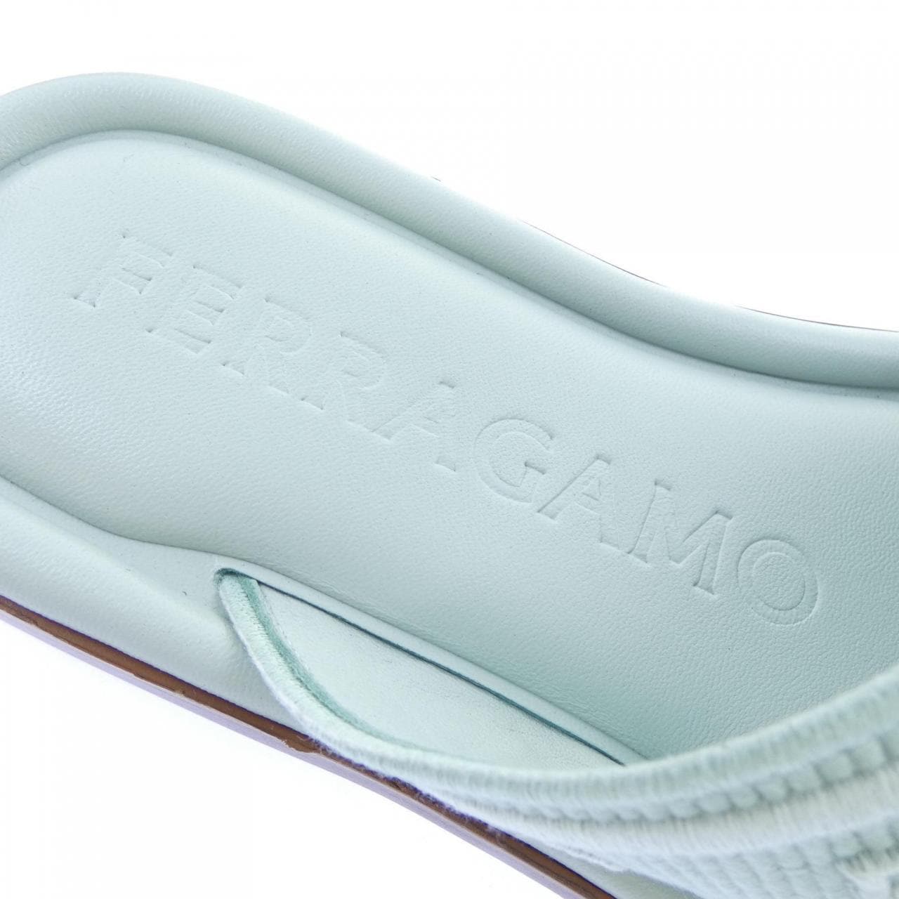 フェラガモ FERRAGAMO サンダル