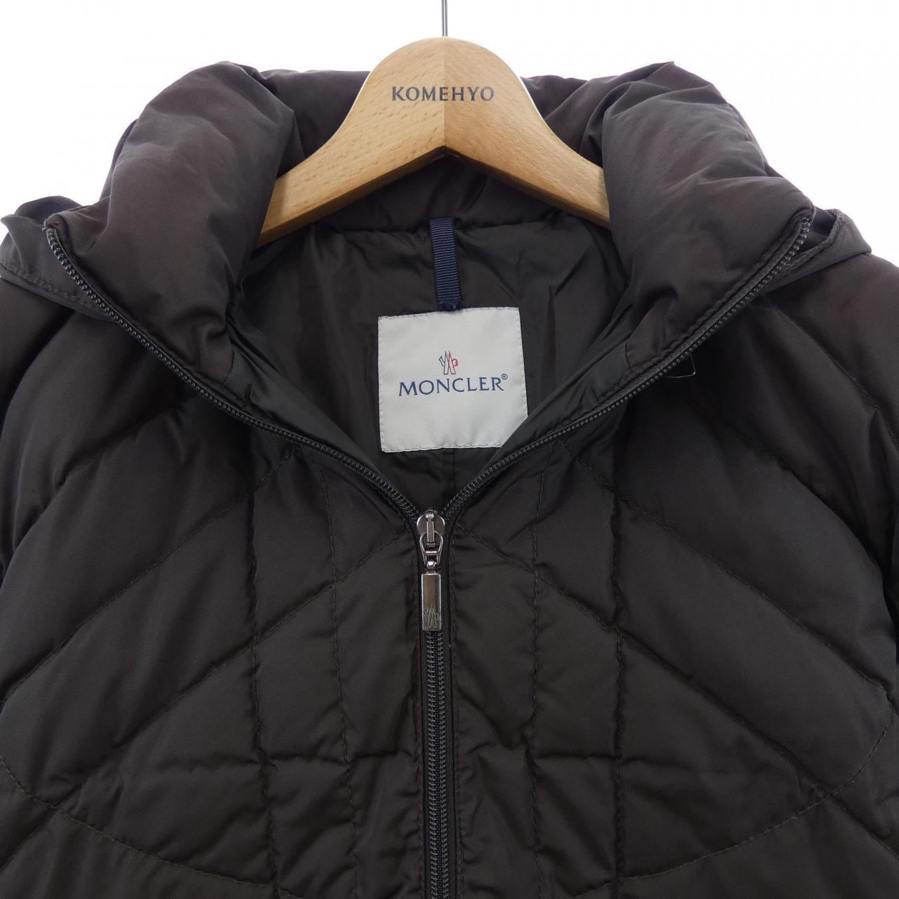 モンクレール MONCLER 49328/00 ダウンコート