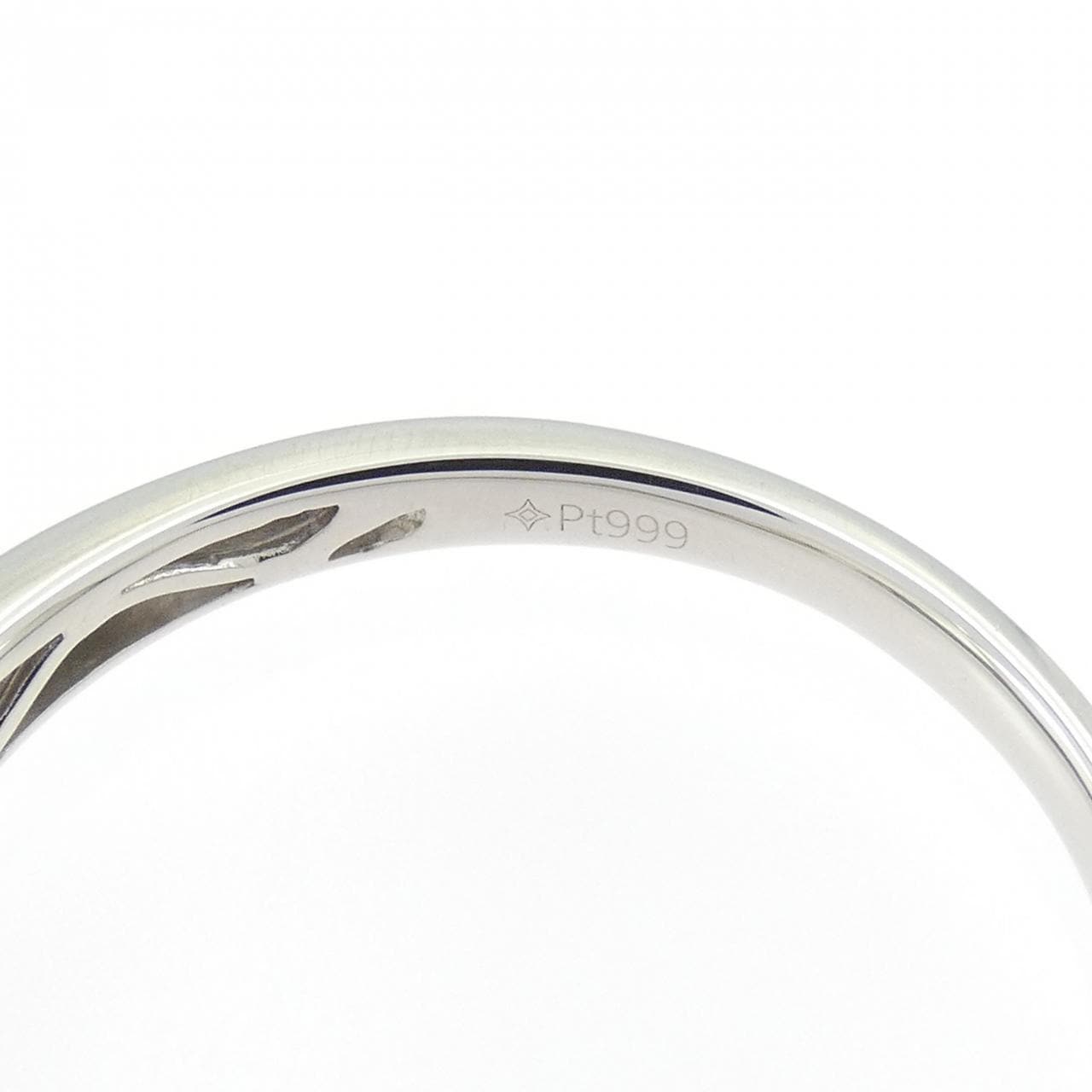 ジーエスティービー ダイヤモンド リング 0.10CT