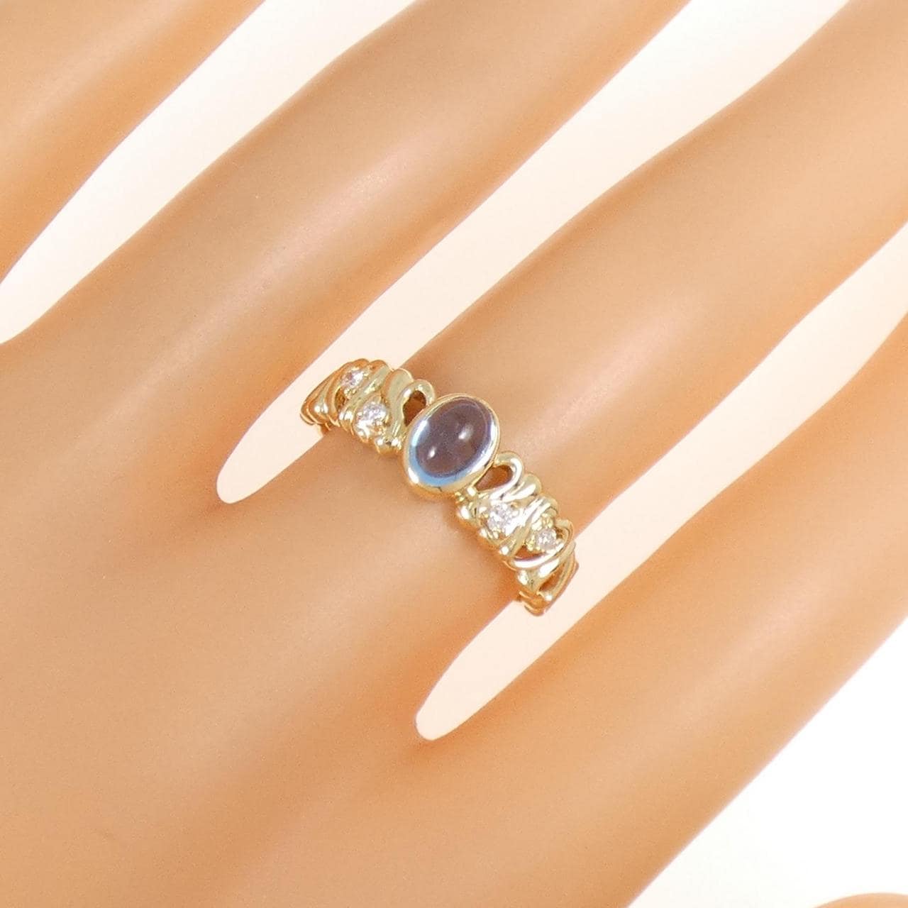 K18YG blue Topaz ring