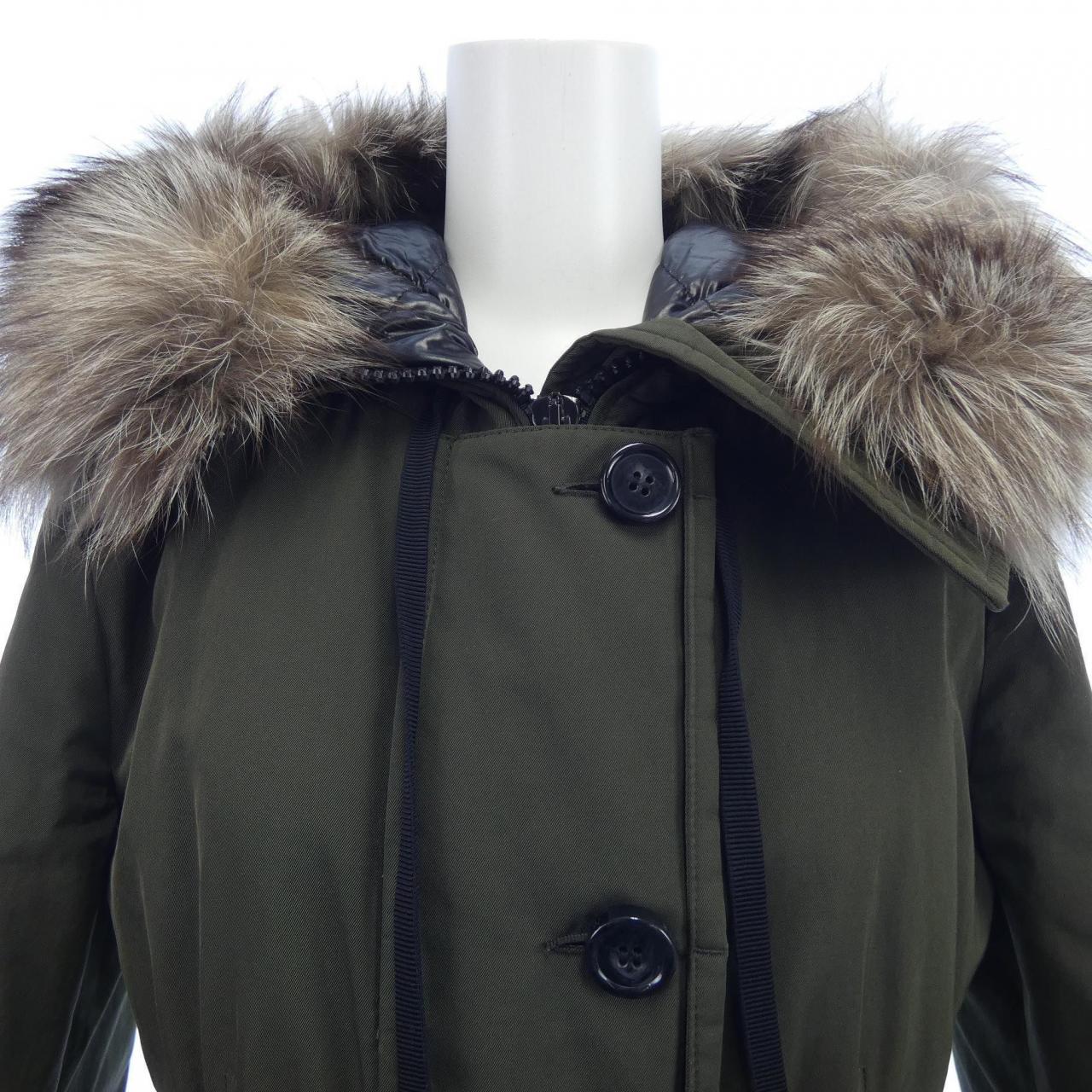 モンクレール MONCLER ダウンコート