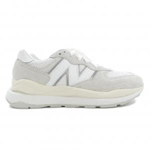 ニューバランス NEW BALANCE スニーカー