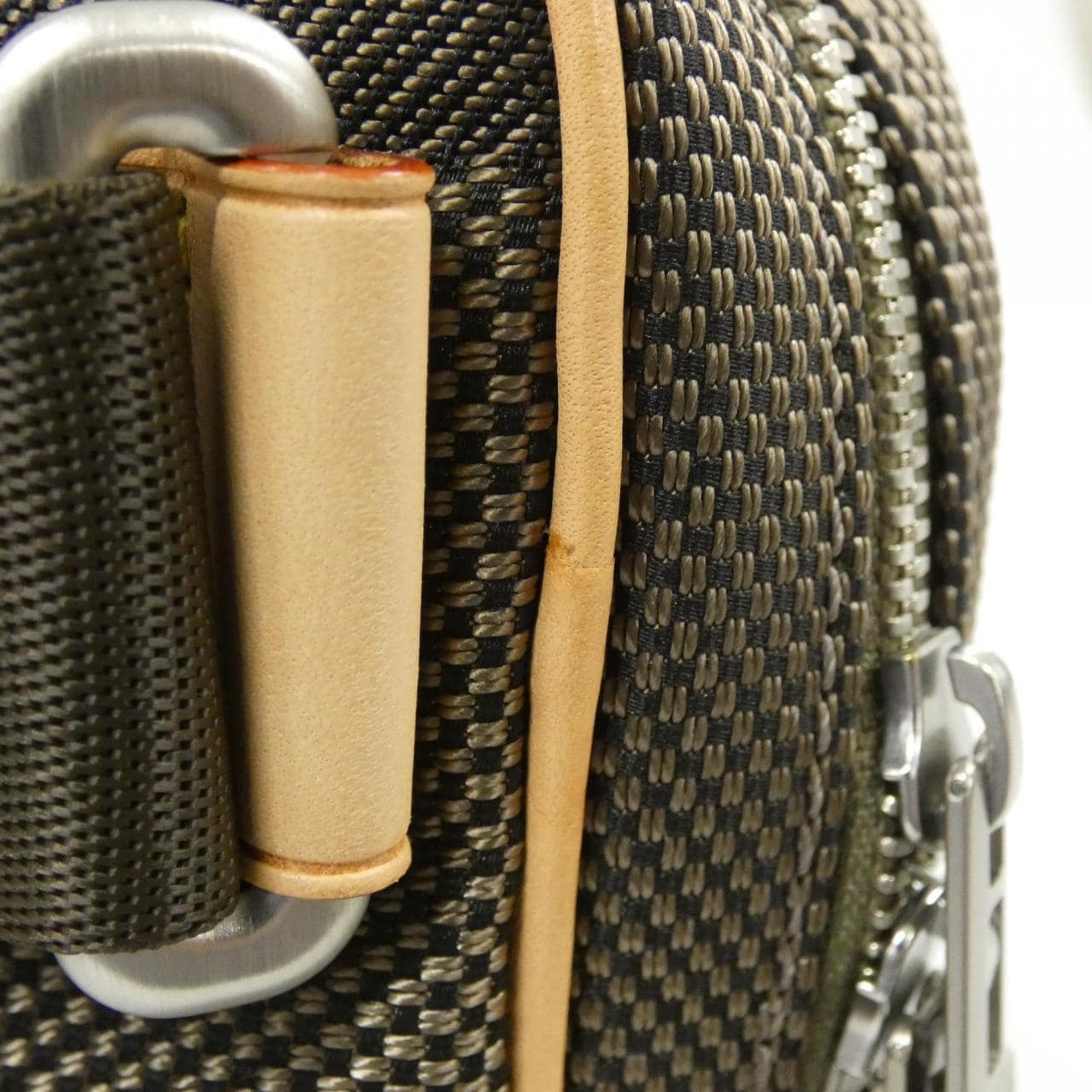 LOUIS VUITTON Damier Geant Acrobat M93619 包