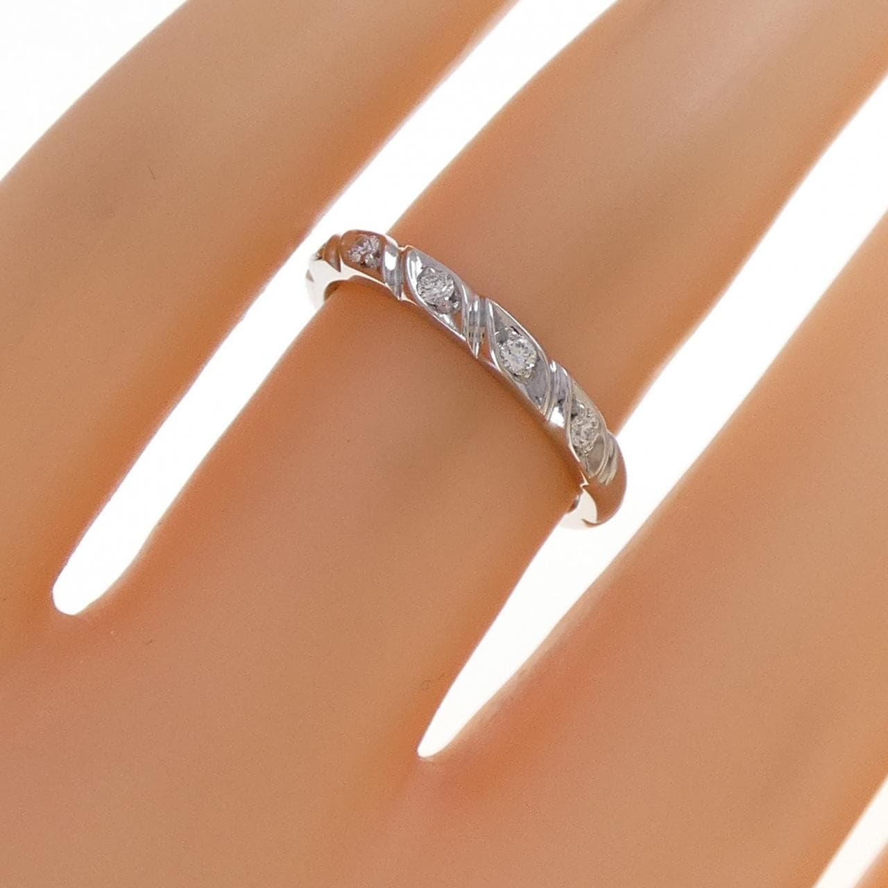 ショーメ トルサード リング