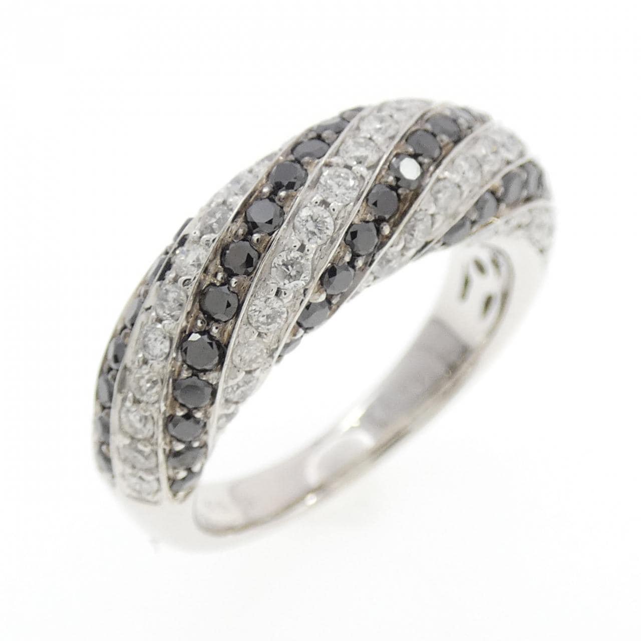 K18WG/K18BG Diamond ring 1.10CT