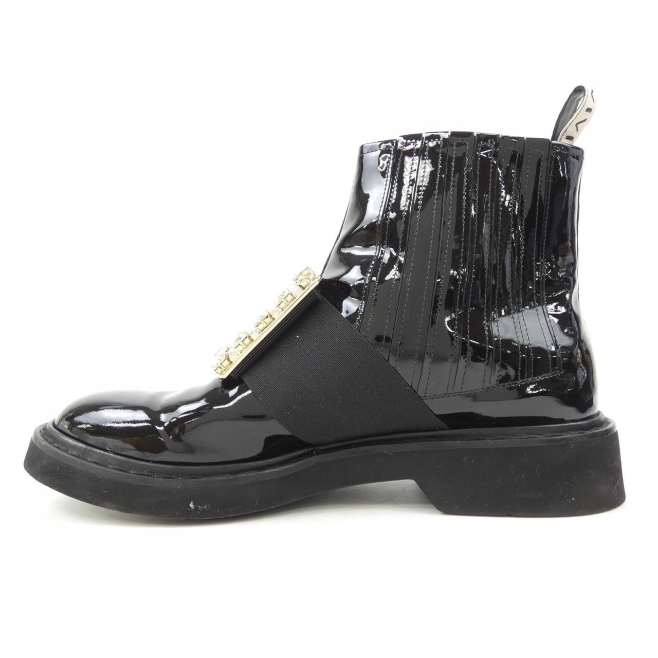 ROGER VIVIER Viv Ranger 钻扣靴子
