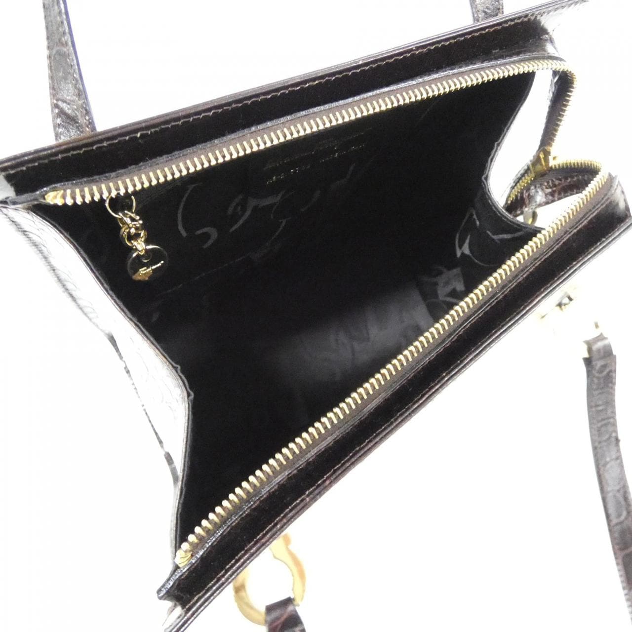 【ヴィンテージ】サルヴァトーレフェラガモ 21 7708 ショルダーバッグ