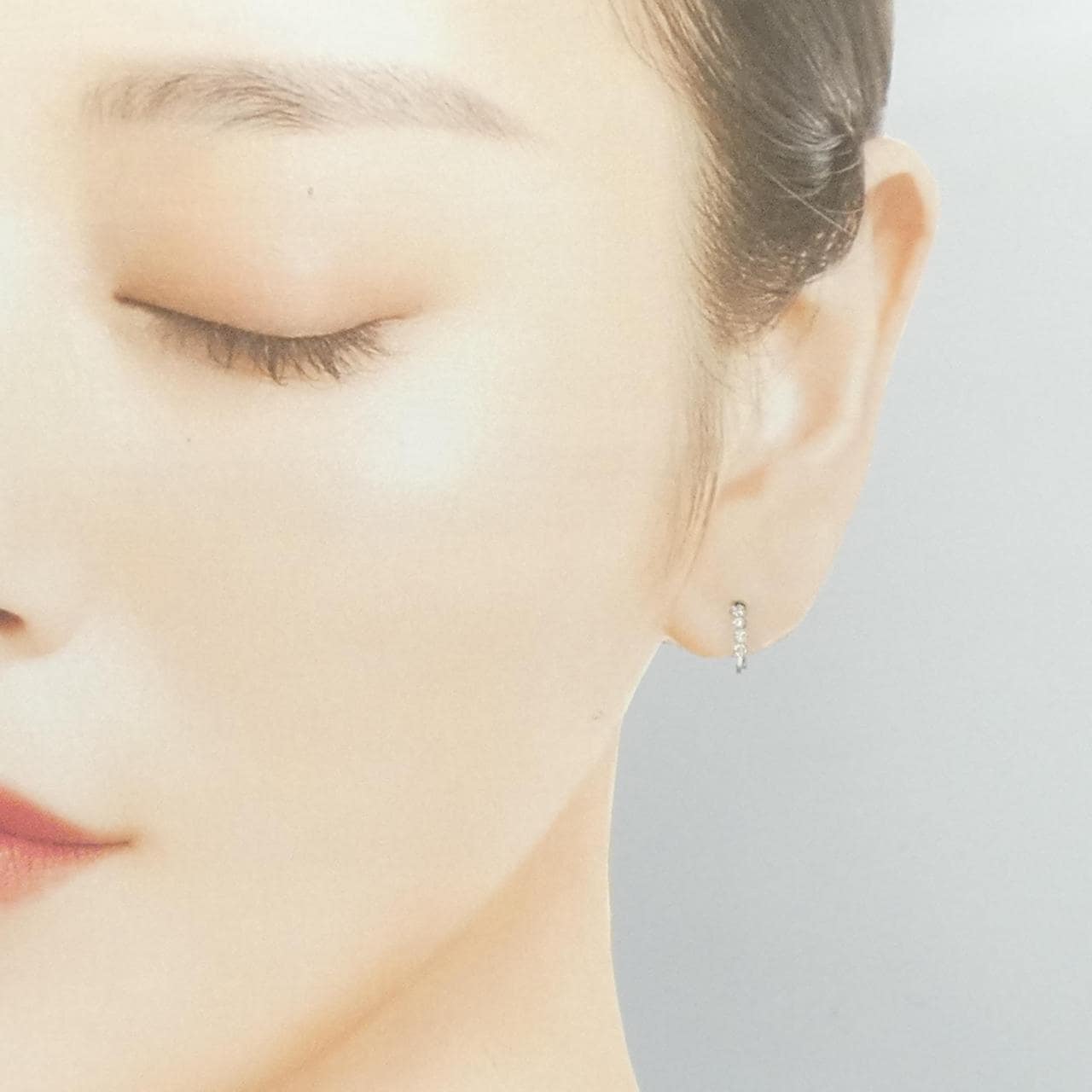 【新品】PT900 ダイヤモンド ピアス 0.14CT