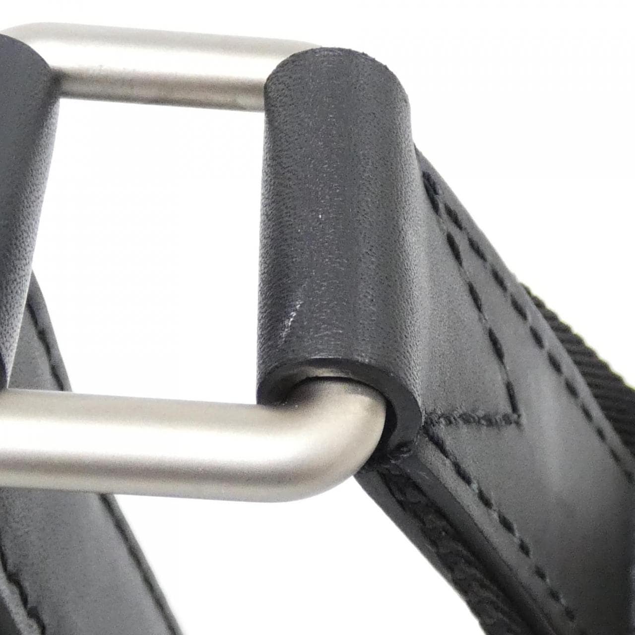 ルイヴィトン ダミエ アンフィニ ディスカバリー メッセンジャー PPM N40122 ショルダーバッグ