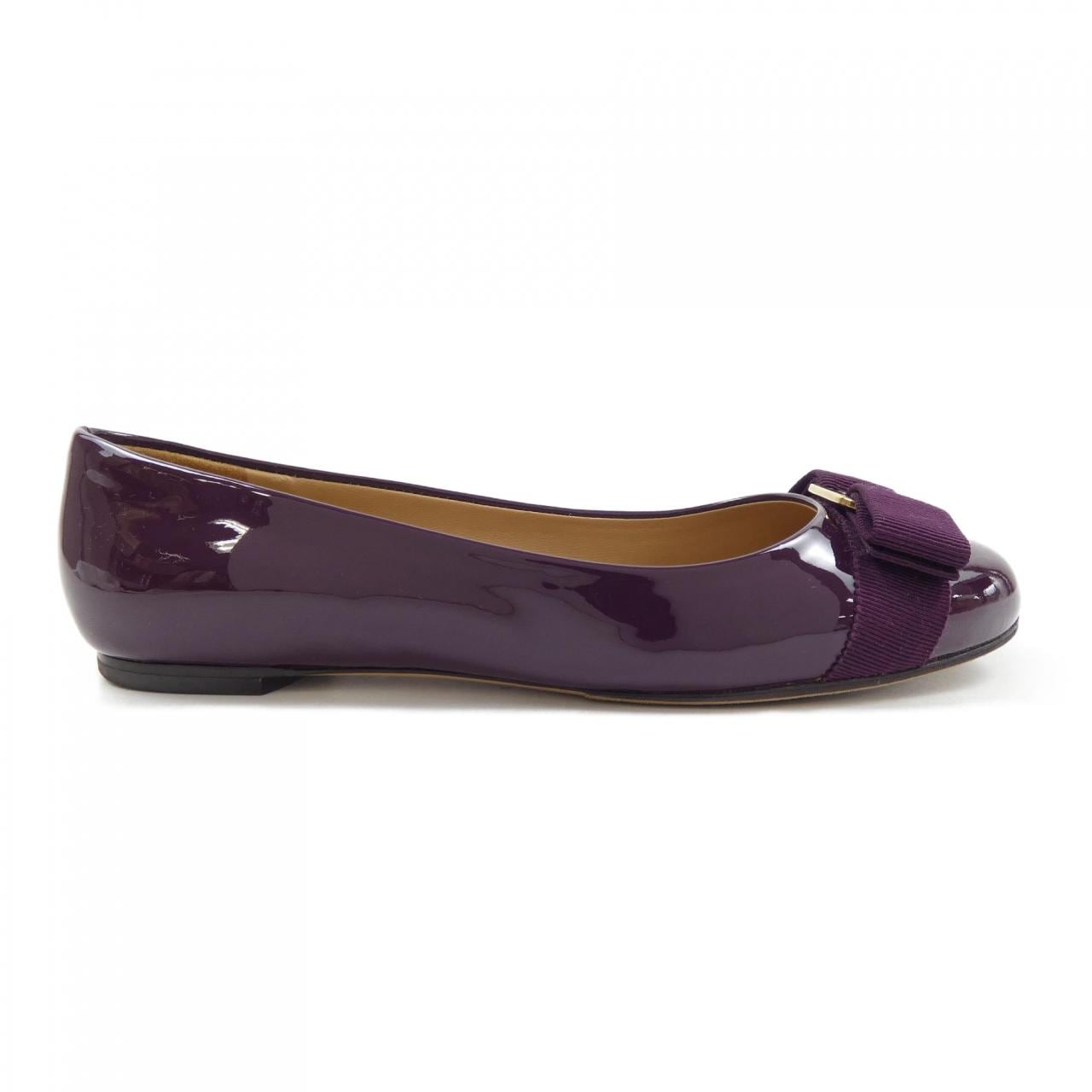 サルヴァトーレフェラガモ SALVATORE FERRAGAMO シューズ