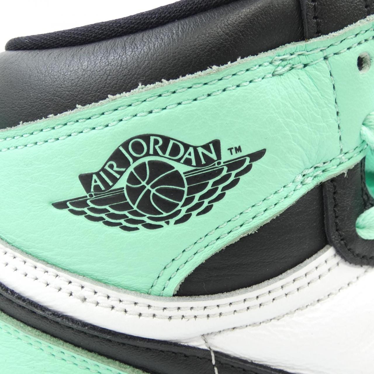 ナイキ ジョーダン NIKE JORDAN スニーカー