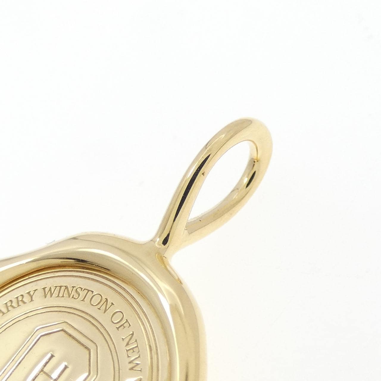 ハリーウィンストン シールド ペンダント