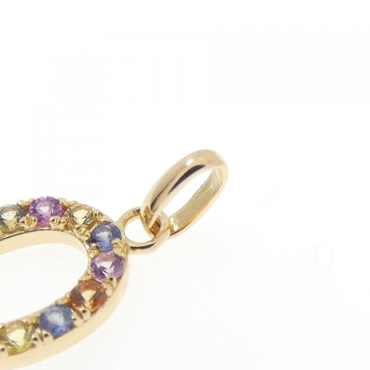 【新品】K18YG イニシャルO サファイヤ ペンダント 0.24CT