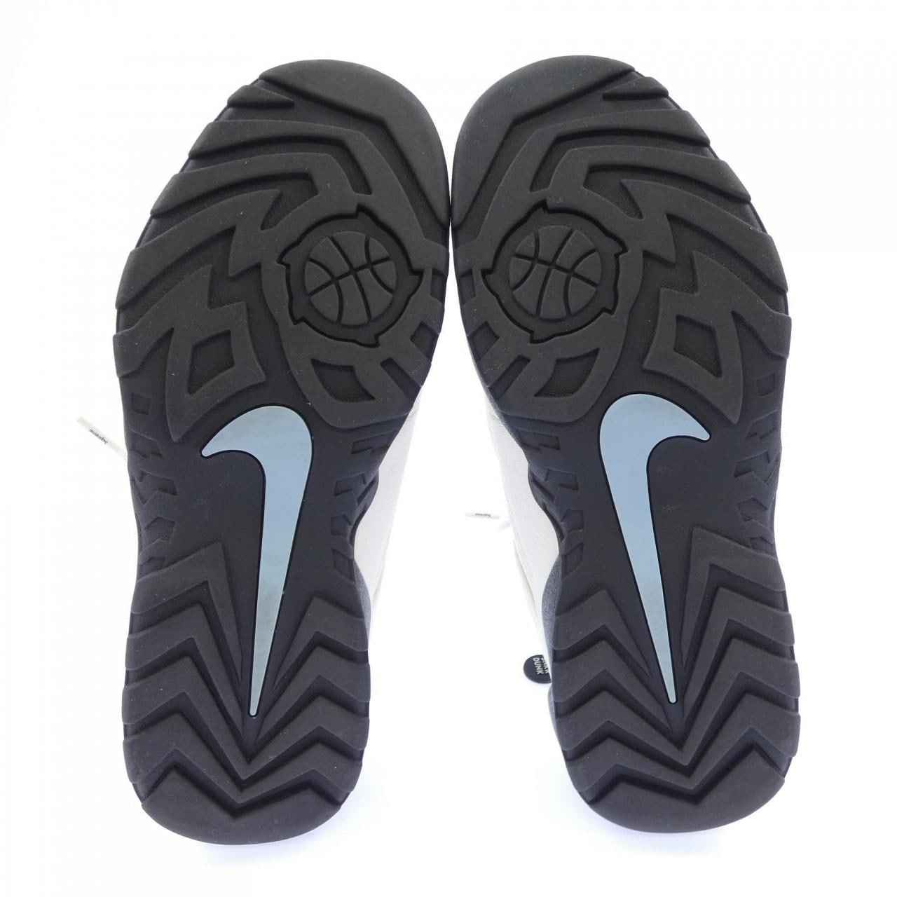 ナイキ NIKE FQ3000-100 スニーカー