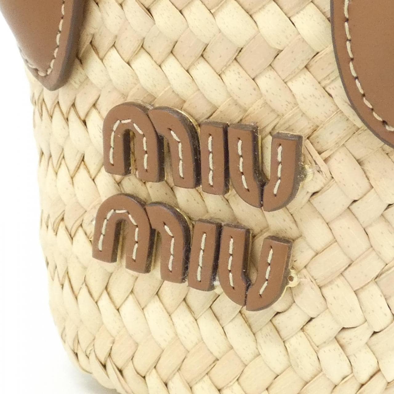 【未使用品】ミュウミュウ 5NR027 バッグ