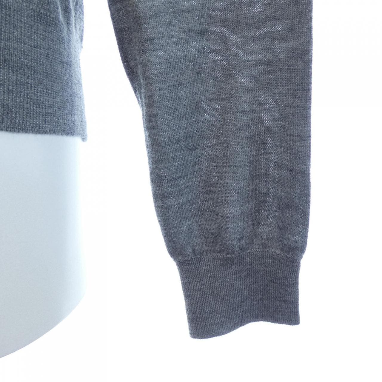 プラダ PRADA P25L87 S231 102T カーディガン