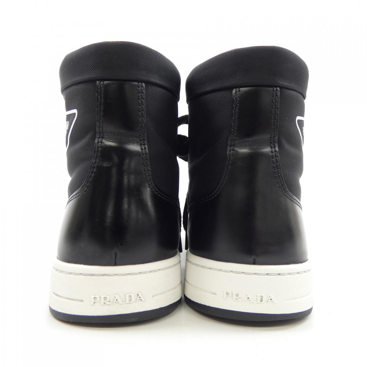 プラダ PRADA スニーカー