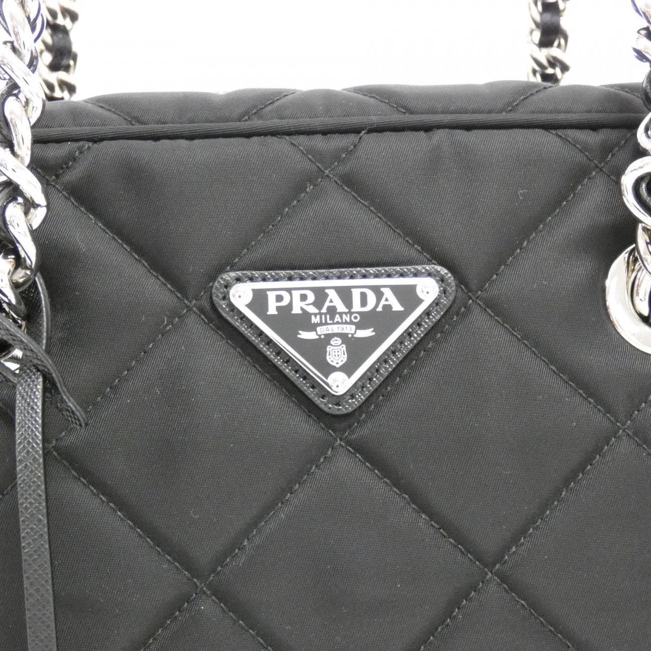 Prada 1BB903肩背包