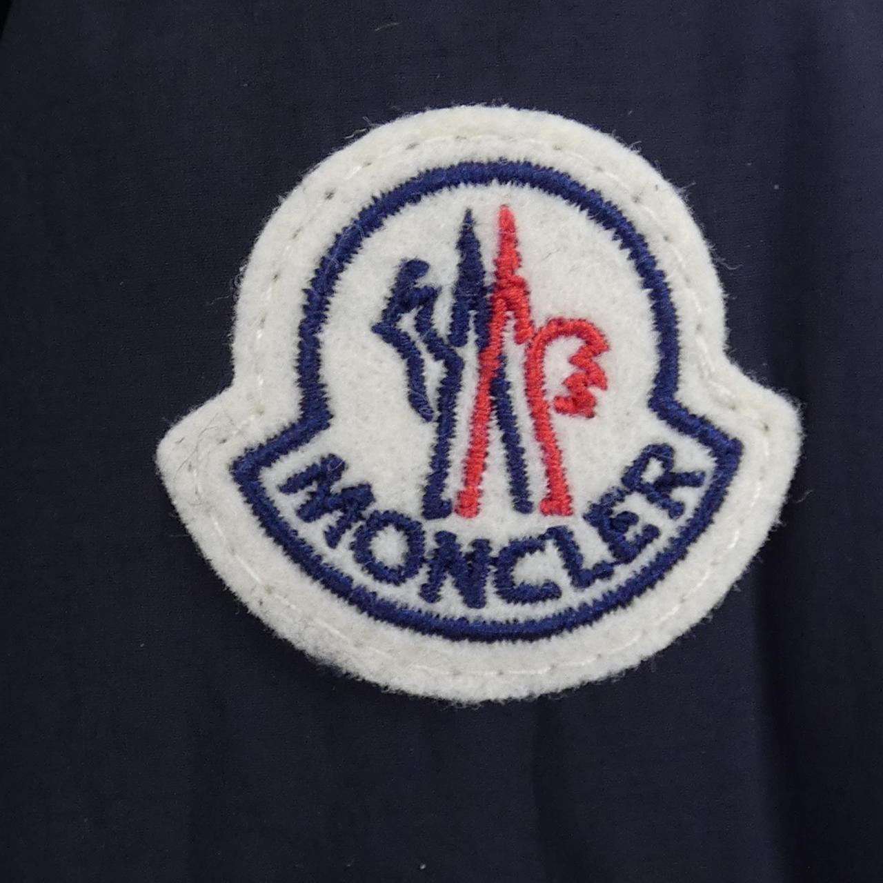 モンクレール MONCLER ダウンジャケット