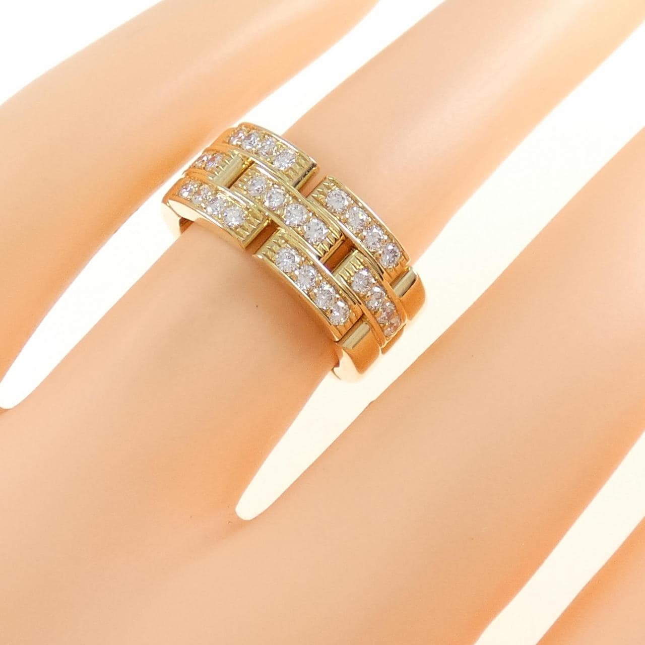 Cartier Maillon panthère half diamond ring