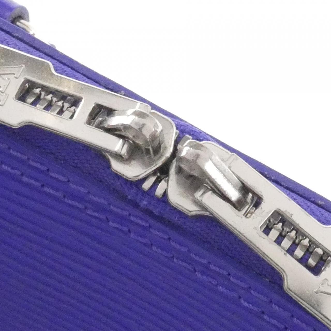 ルイヴィトン エピ アルマ PM M4060G バッグ