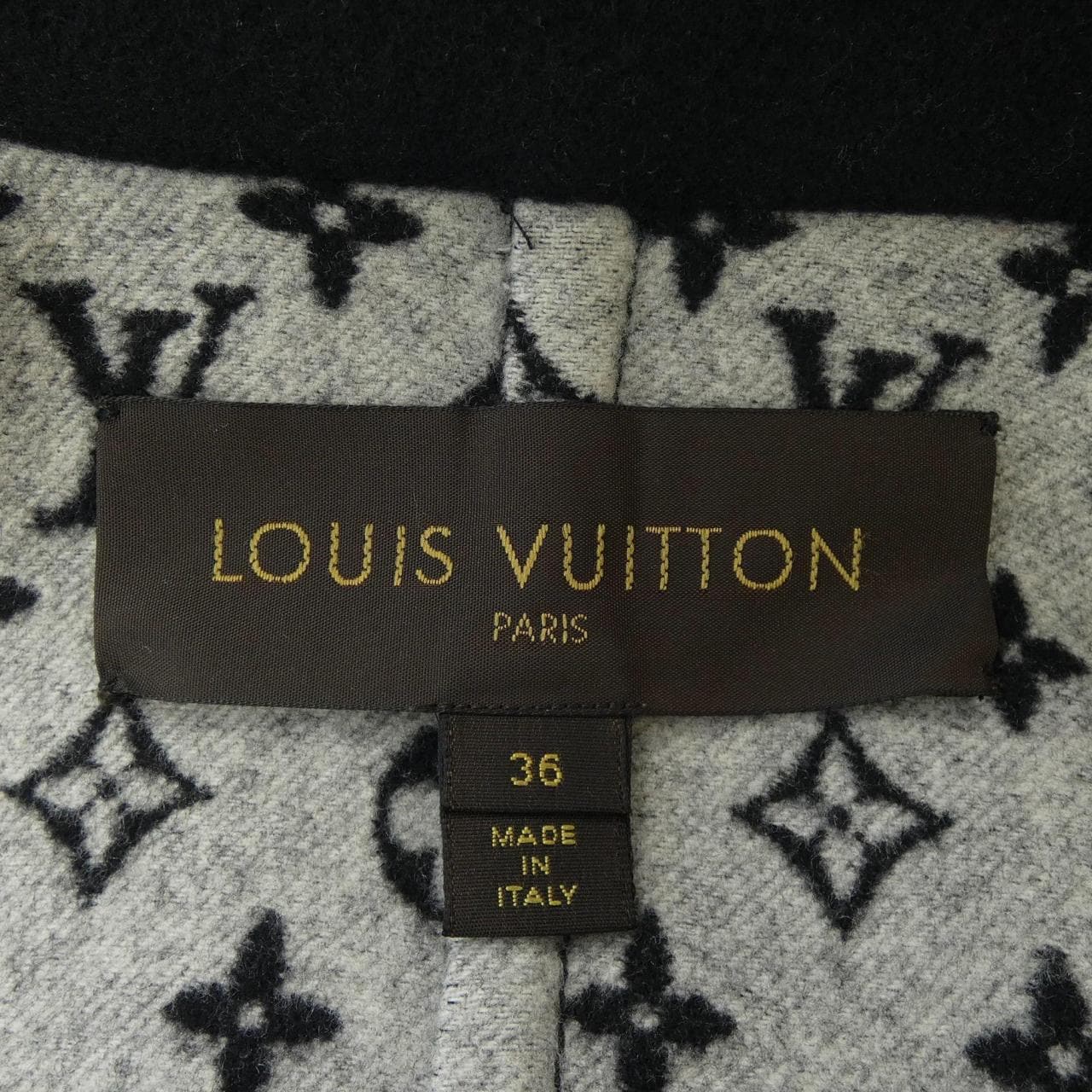 LOUIS VUITTON LOUIS VUITTON COURT