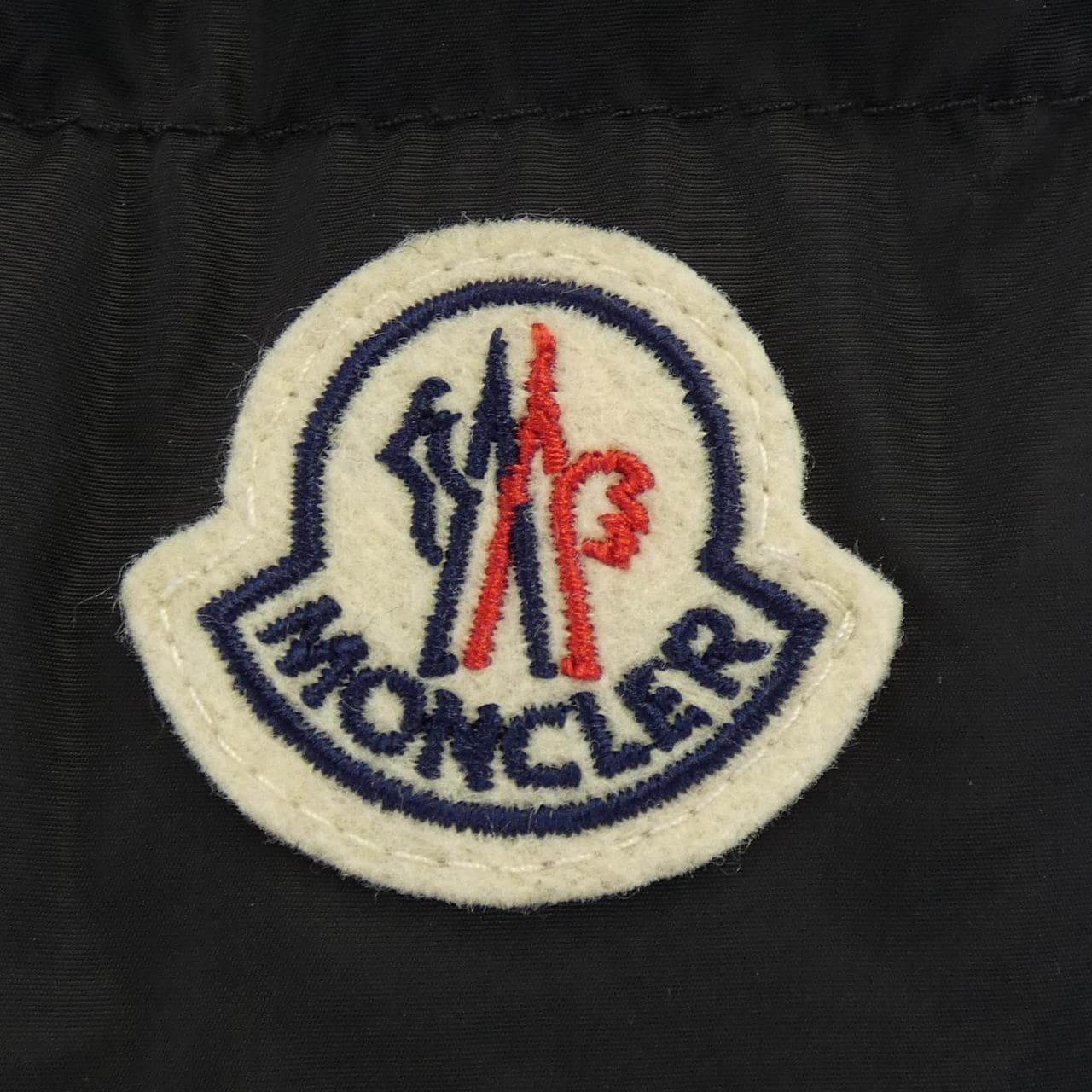 MONCLER蒙克勒羽绒服