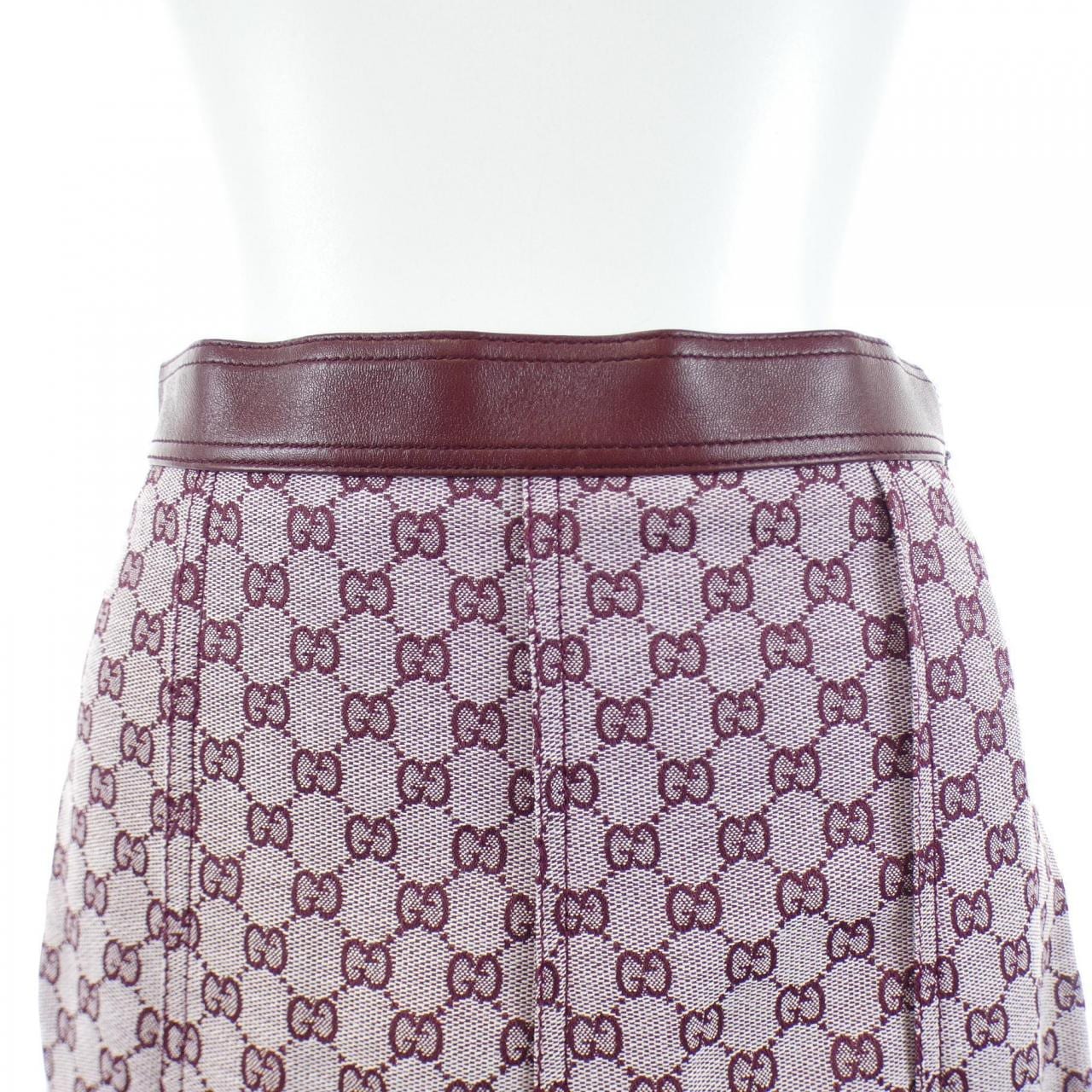 グッチ GUCCI 100周年 GG 676554 Z8AWF スカート