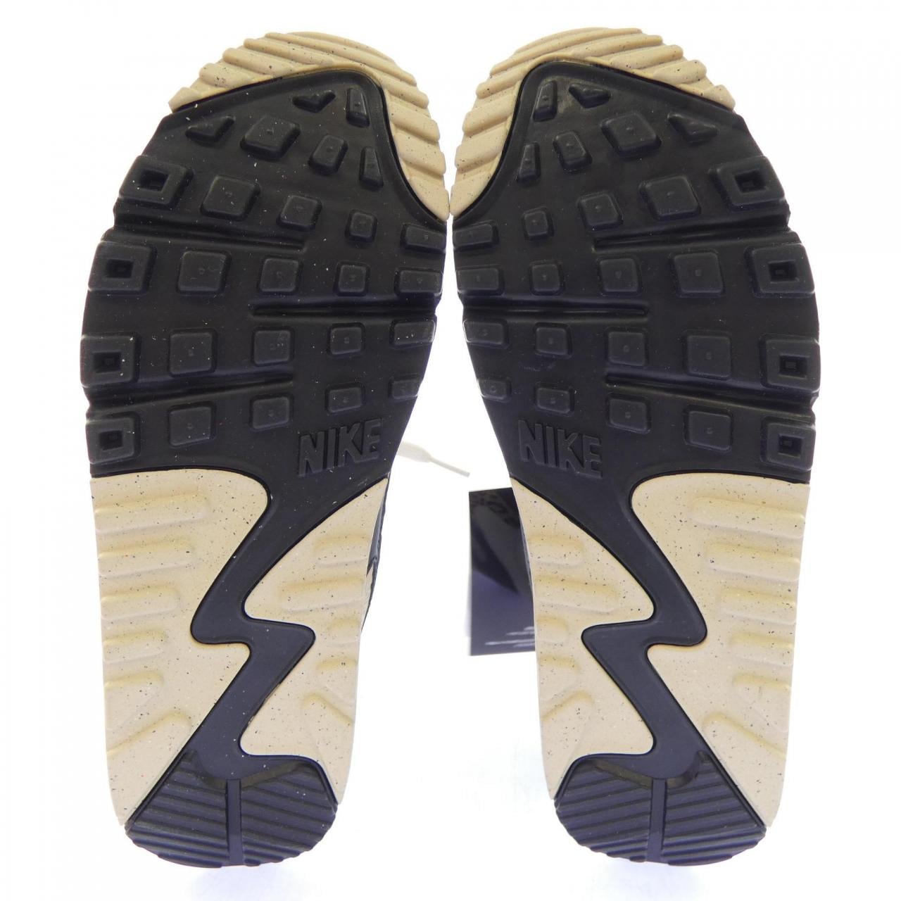 ナイキ NIKE IF1619-100 スニーカー