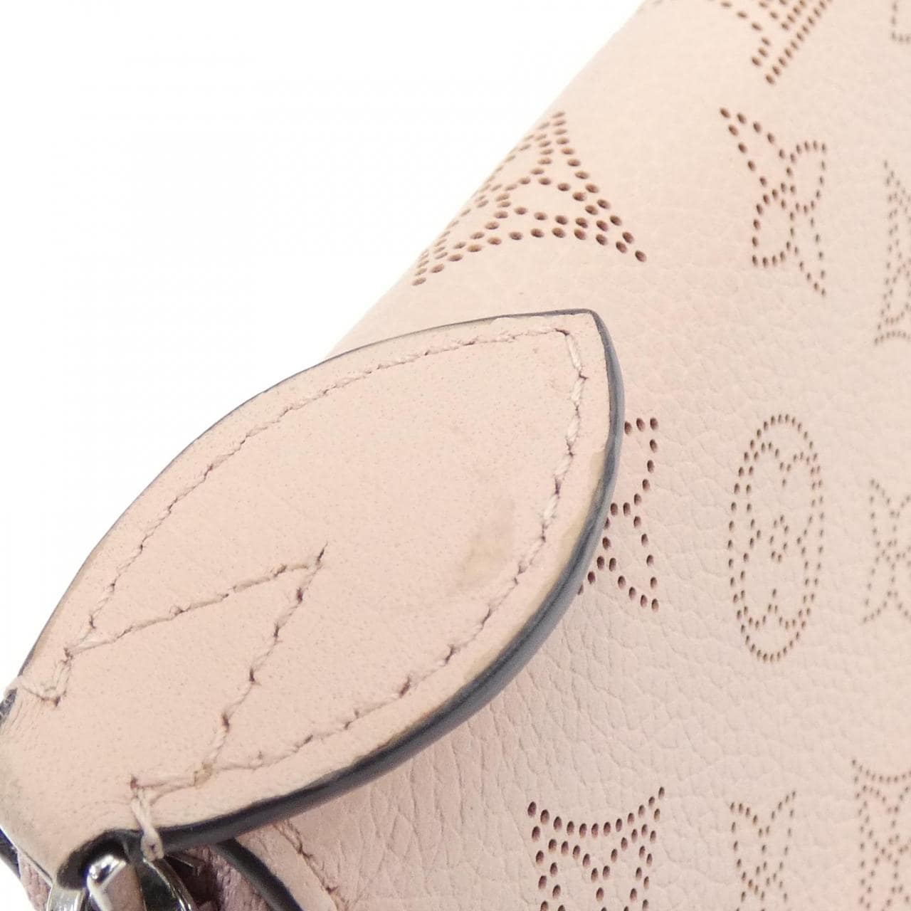 LOUIS VUITTON Mahina Zippy Wallet M61868 Wallet