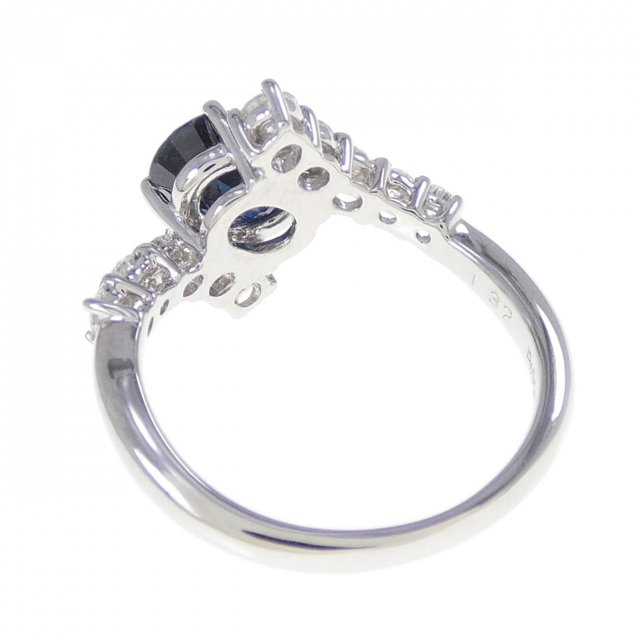 PT900 サファイヤ リング 1.32CT