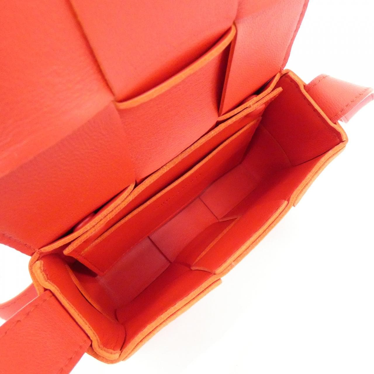 ボッテガヴェネタ 666688 VMAY1 ショルダーバッグ