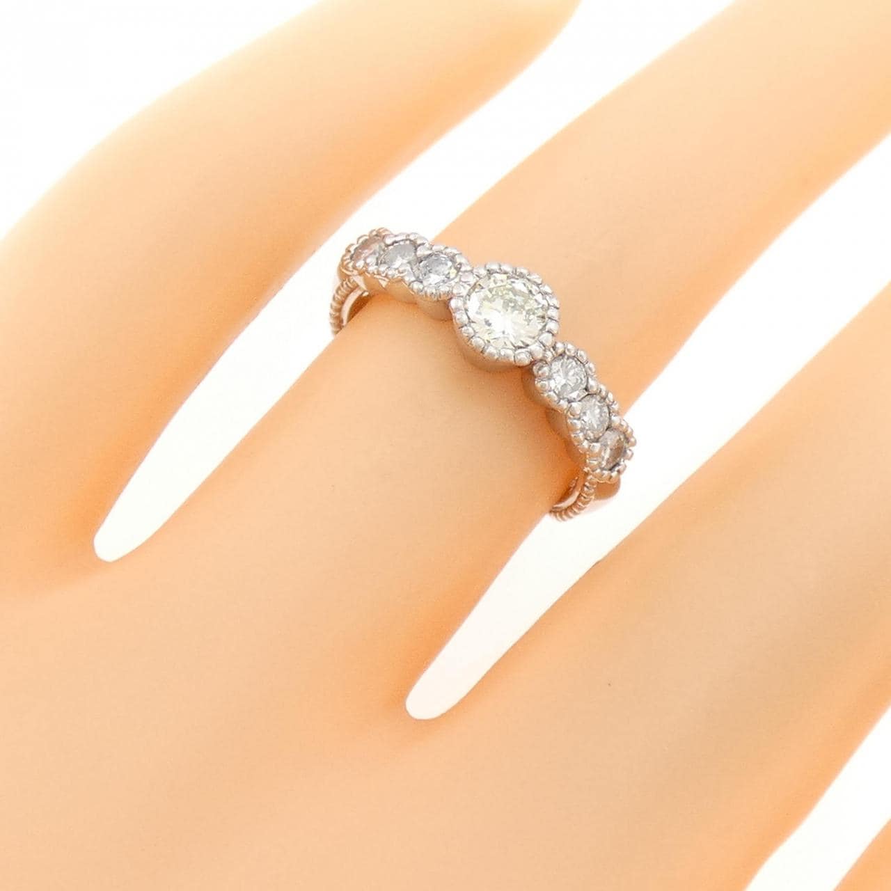PT ダイヤモンド リング 0.307CT