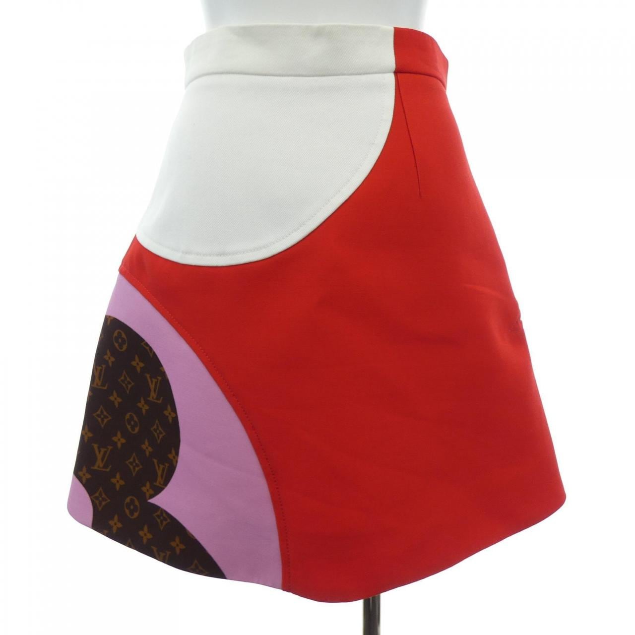 ルイヴィトン LOUIS VUITTON ゲームオンヴァイブラント FKSK94ZZM スカート