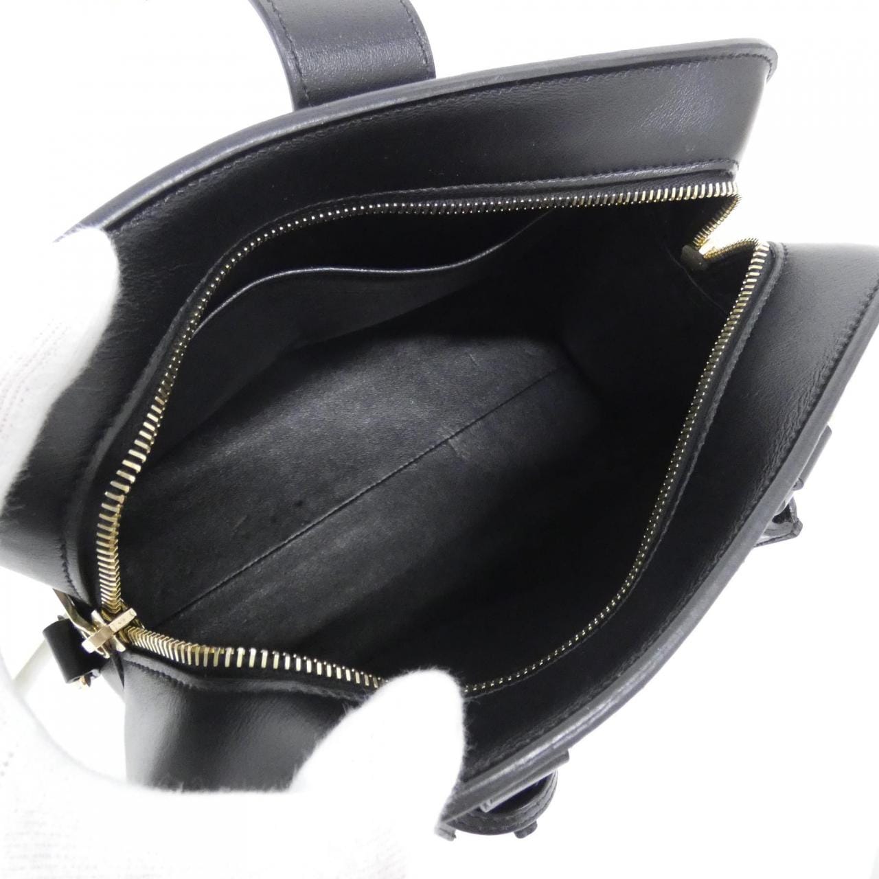 サンローラン ベイビー カバス モノグラム 568853 DV700 バッグ